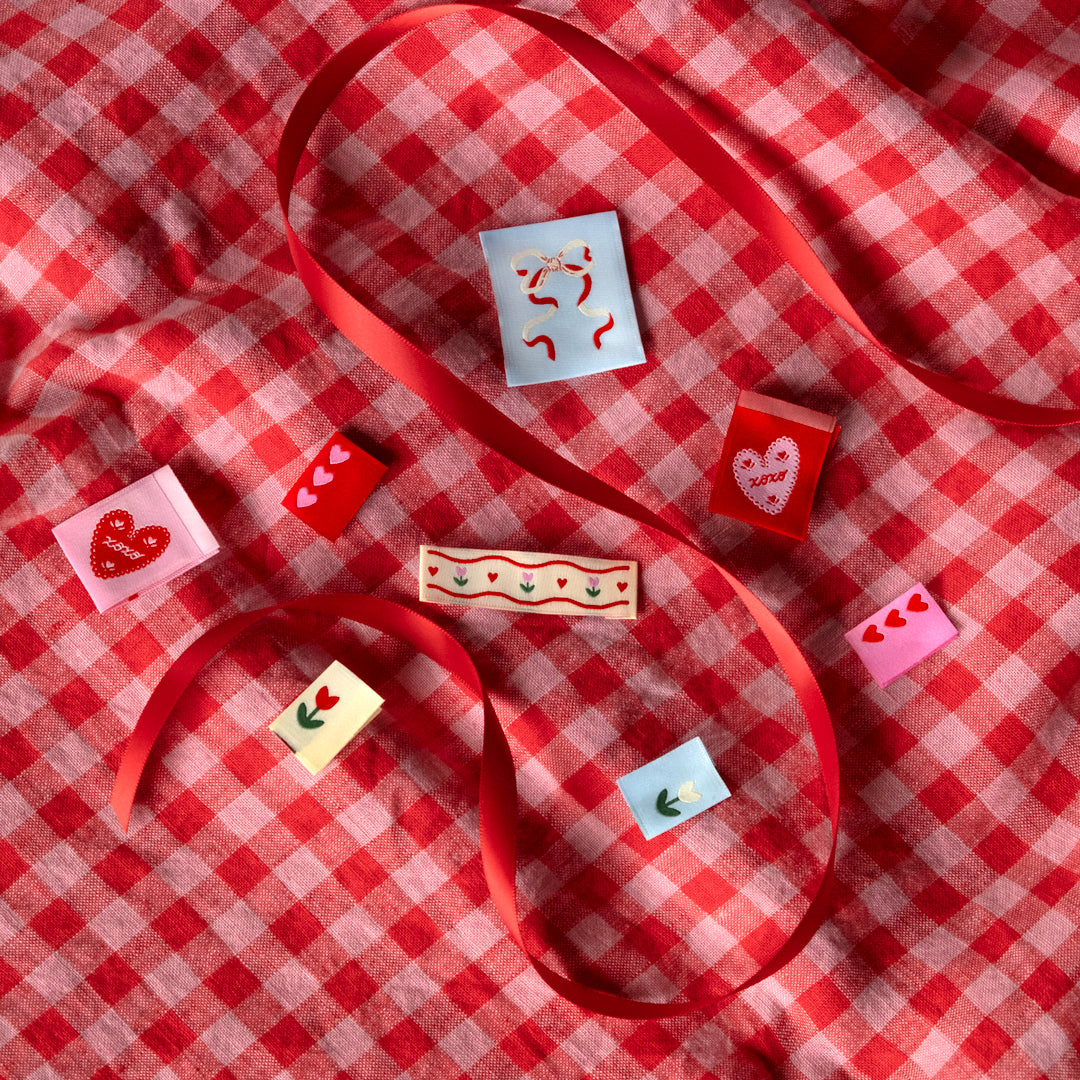 Blackbird Exclusive - Sweetheart Labels - Multi Pack of 8 | Blackbird Fabrics