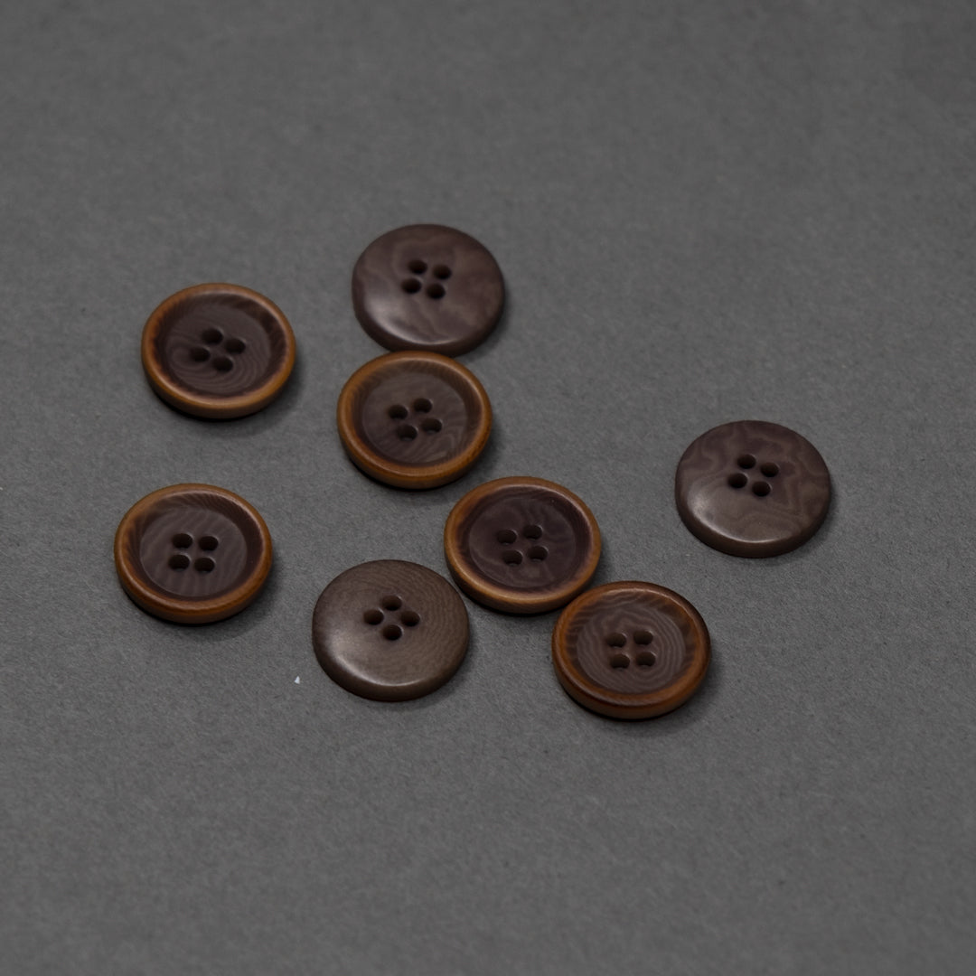 Syrup 17mm (11/16") Buttons - Set of 8 | Blackbird Fabrics