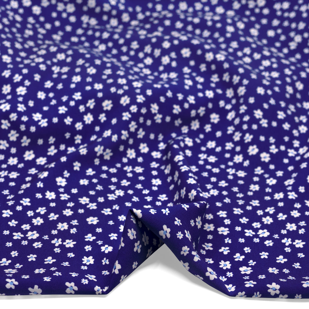 Daisy Daydream Viscose Challis - Azure/Ivory | Blackbird Fabrics