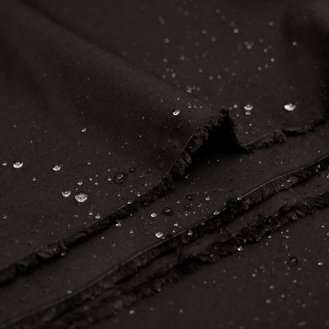 4.5oz Halley Stevenson Dry Waxed Cotton Poplin - Ganache | Blackbird Fabrics