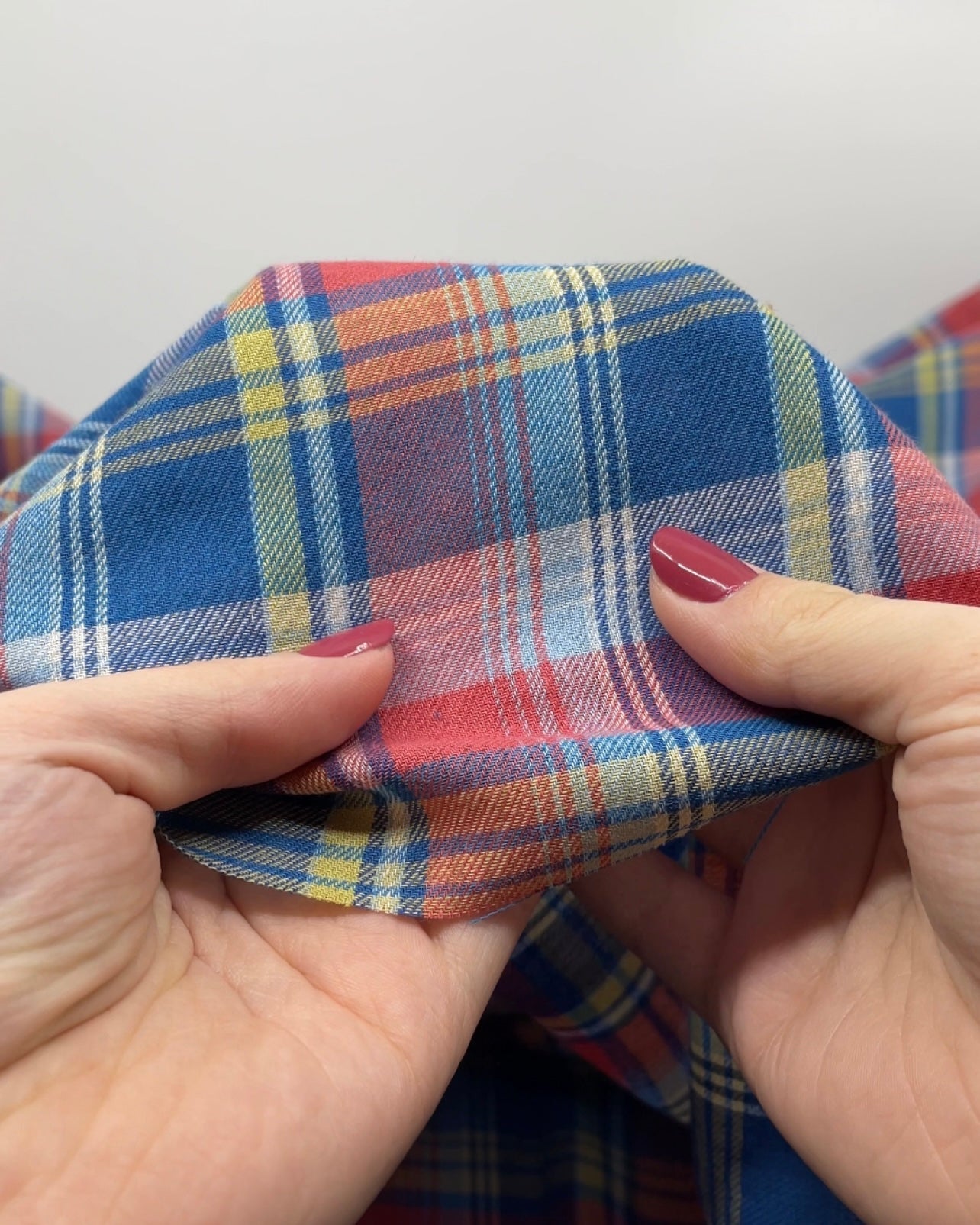 Deadstock Plaid Lightweight Cotton Linen Twill | Blackbird Fabrics