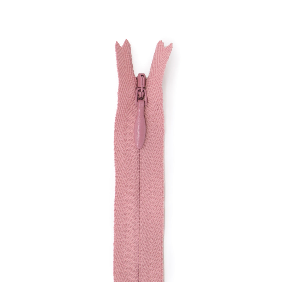 9" (23cm) Invisible Zipper