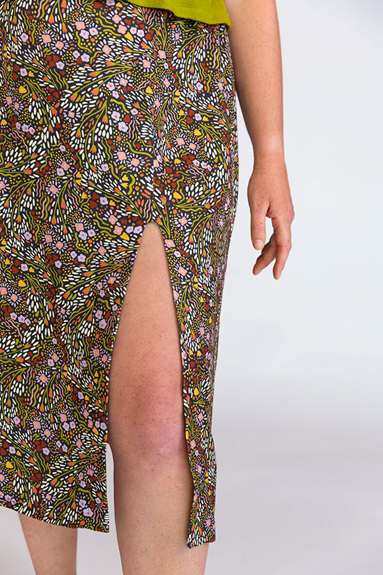 Evelyn Skirt - Chalk & Notch