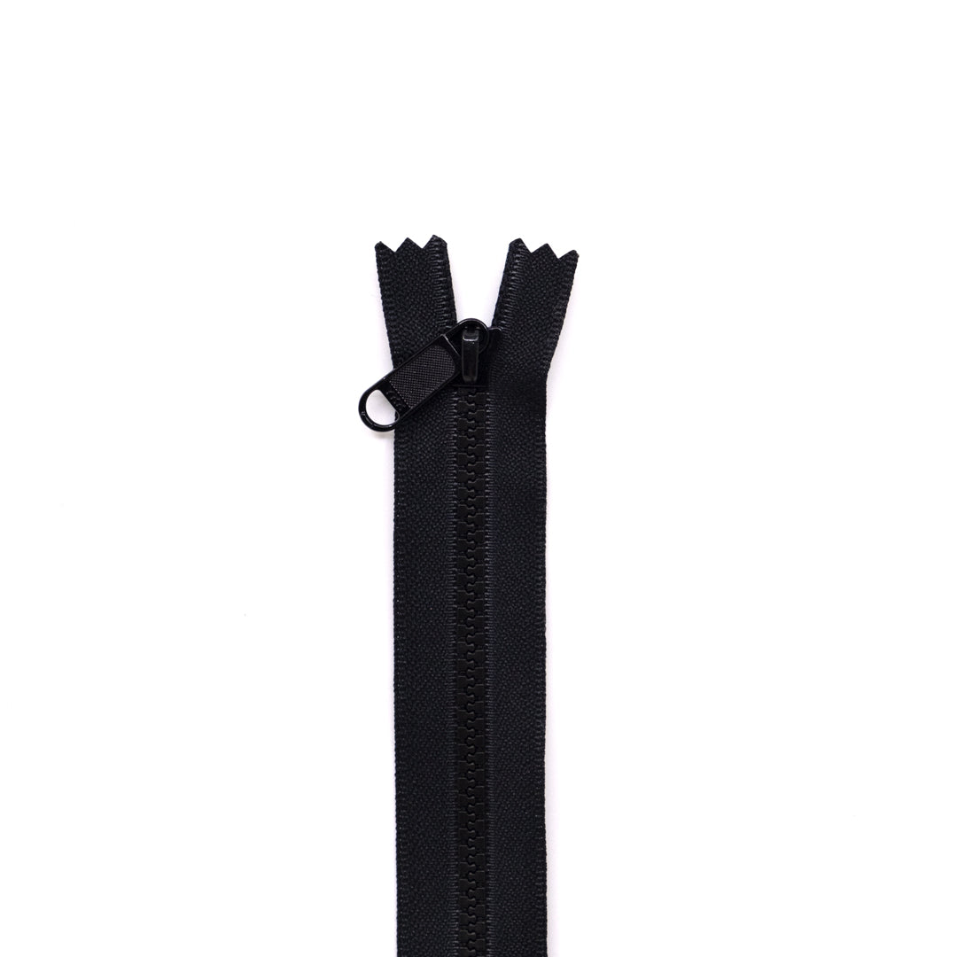 21" (53cm) Closed End Plastic Zipper