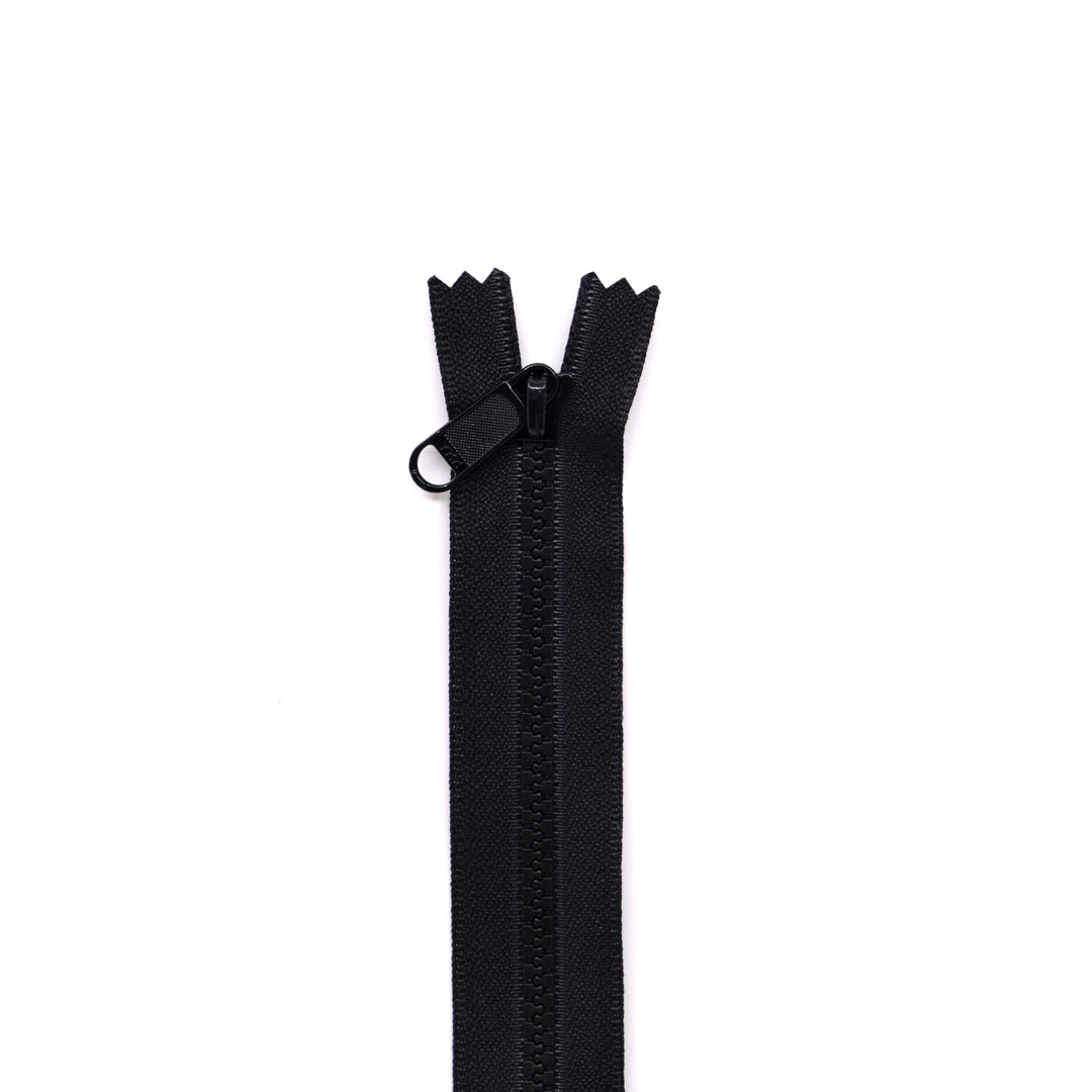 9" (22cm) Closed End Plastic Zipper