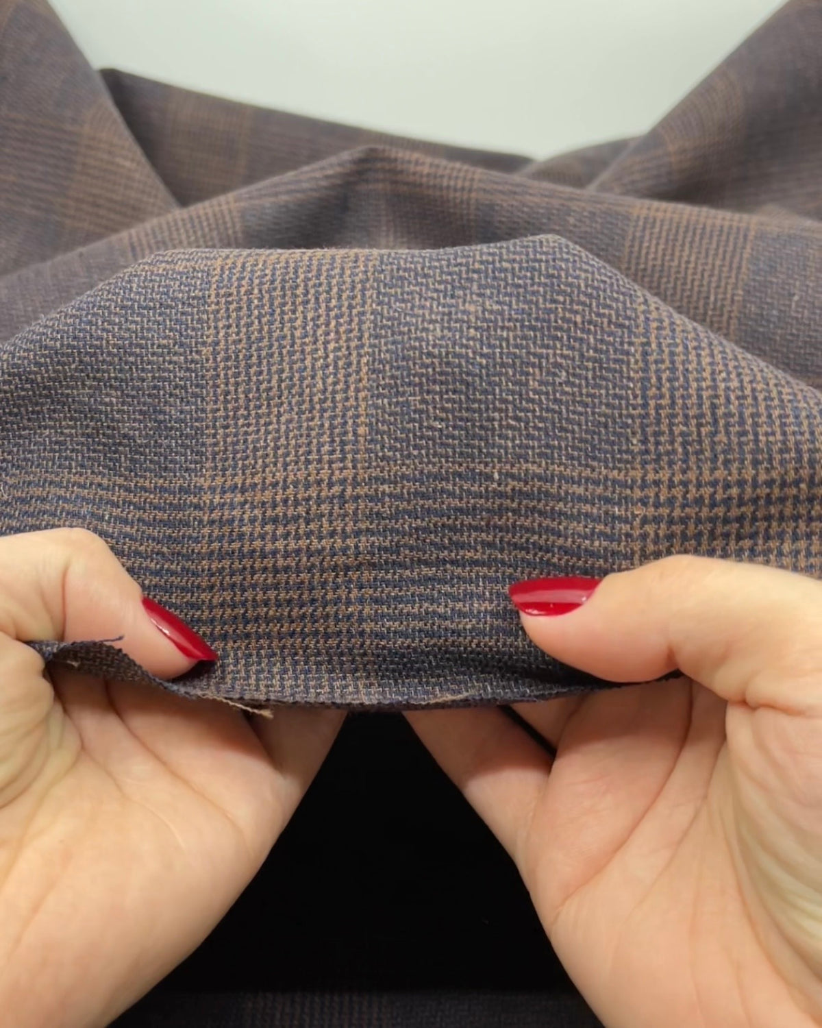 Glen Plaid Yarn Dyed Linen Cotton - Pinecone/Deep Indigo | Blackbird Fabrics