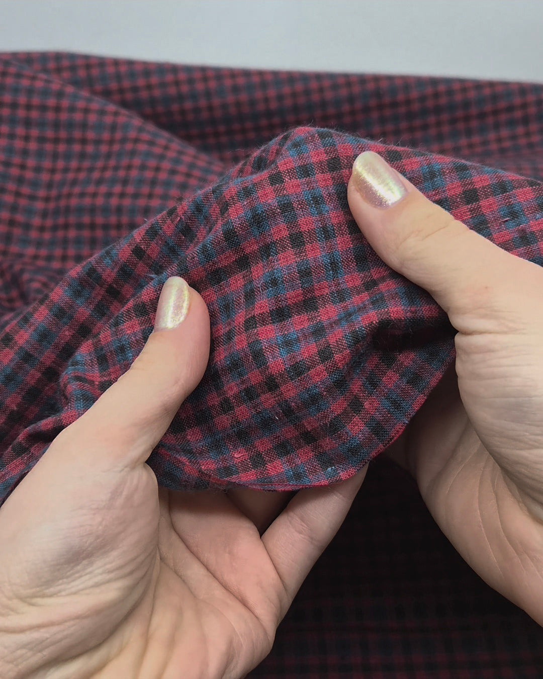 Plaid Hemp Soy Blend - Berry Bush | Blackbird Fabrics