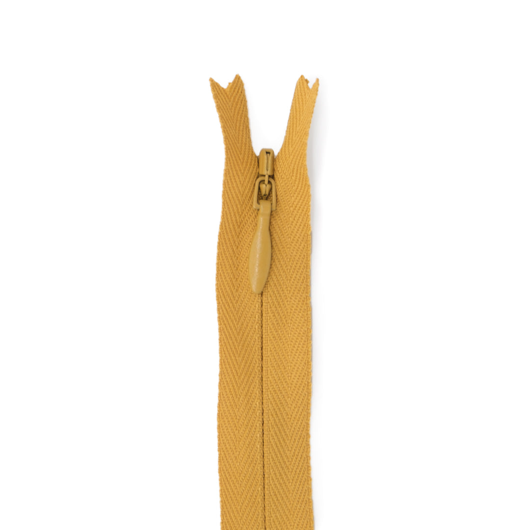 9" (23cm) Invisible Zipper