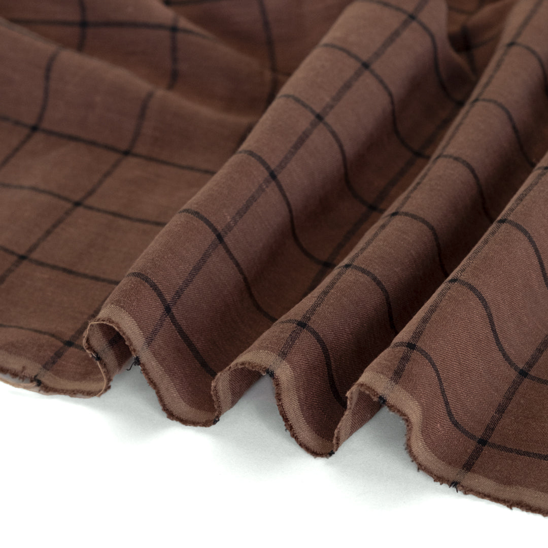 Classic windowpane check yarn dyed fabric in lyocell and linen blend
